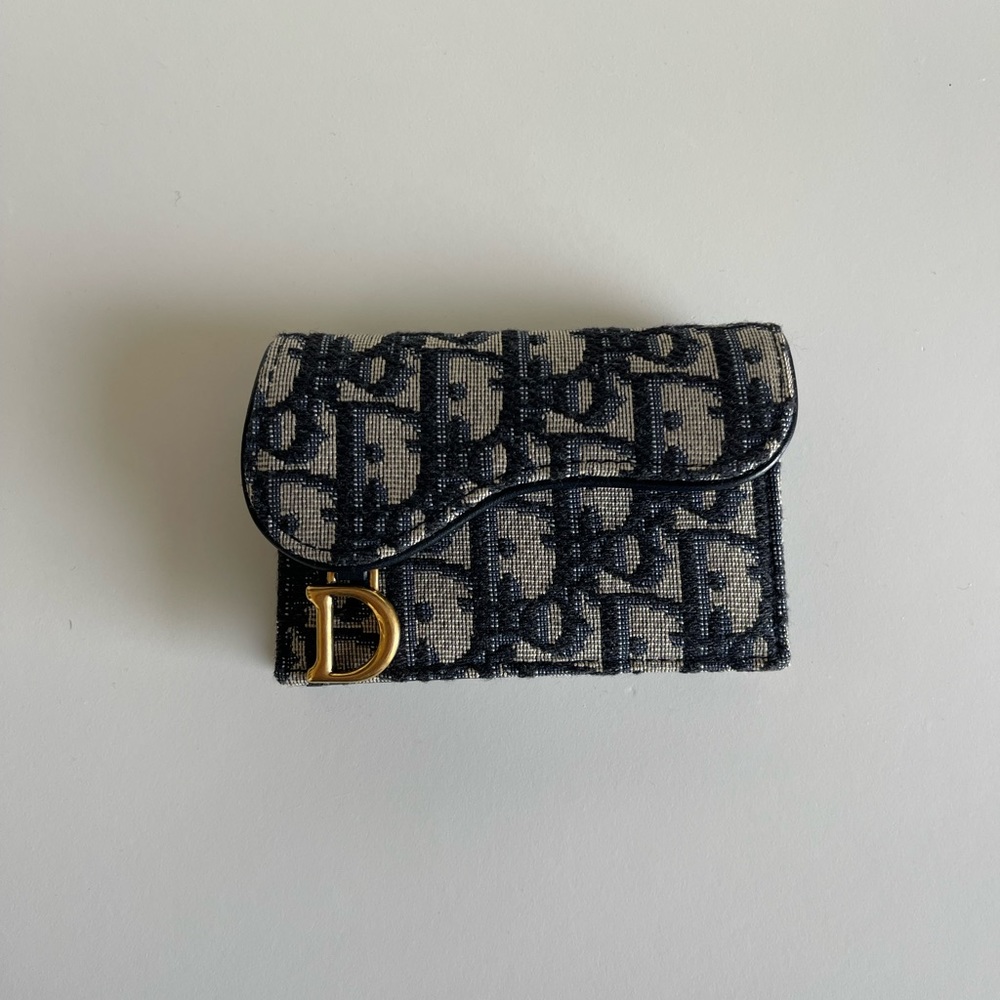 DIOR SADDLE FLAP CARD HOLDER
